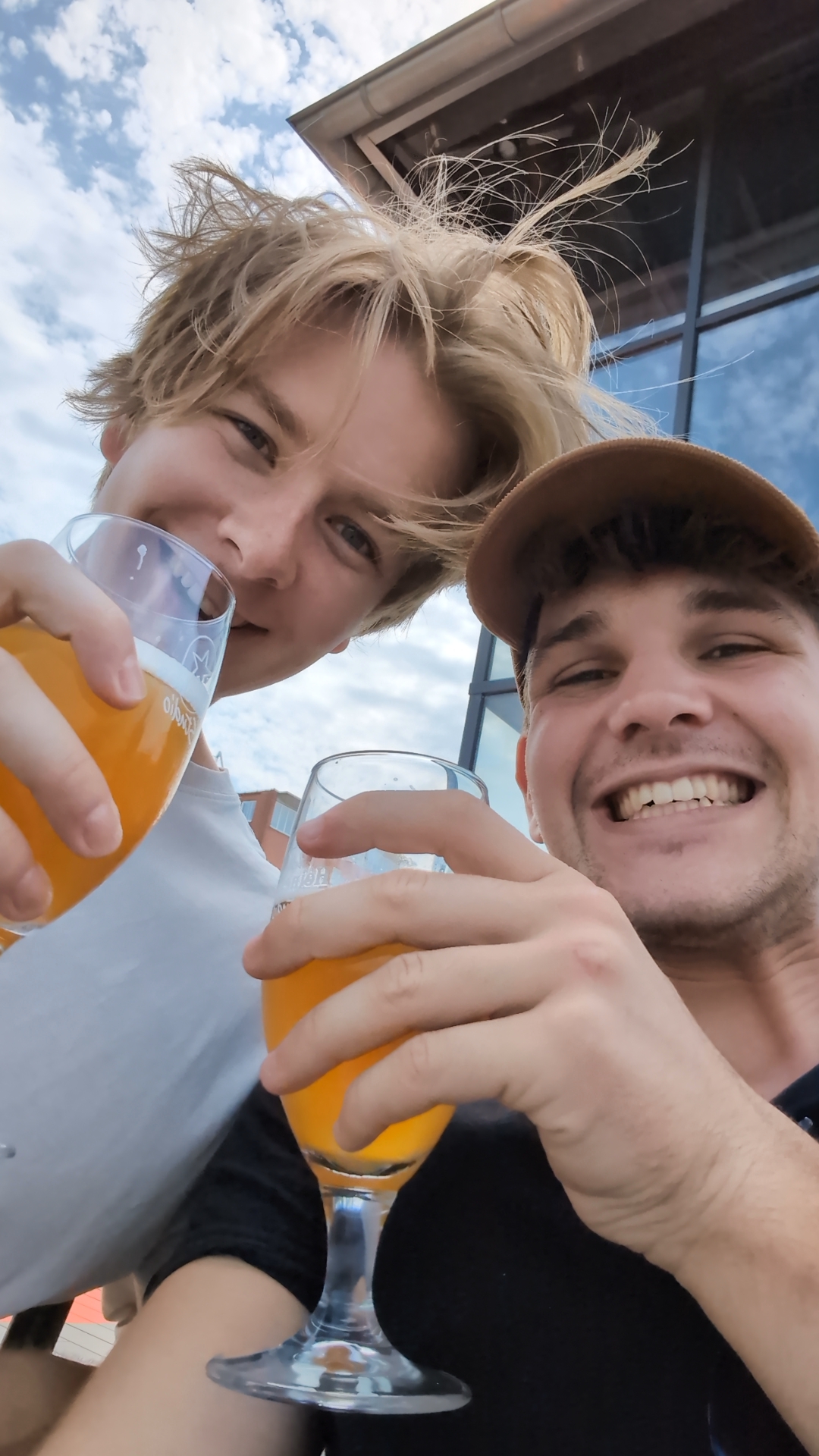 Die Gründer von Ortscups.at